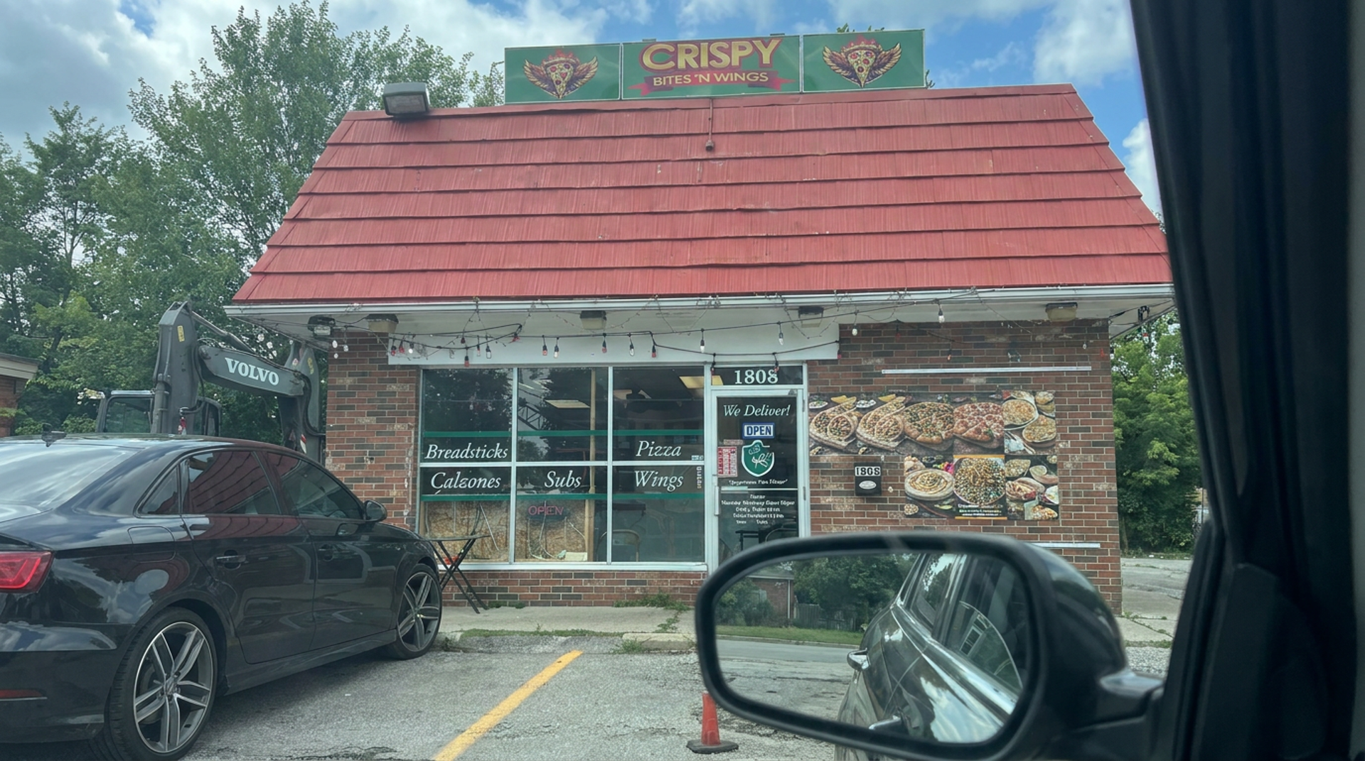 Pizza, wings and Mediterranean classics